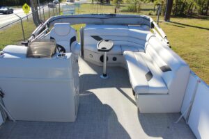 Nashville-Marine-Suncatcher-Pontoons-V20FC-U10558-6.jpg