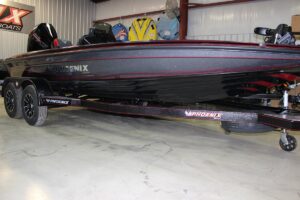 Nashville-Marine-Phoenix-Boats-819-ZXL-558-2.jpg