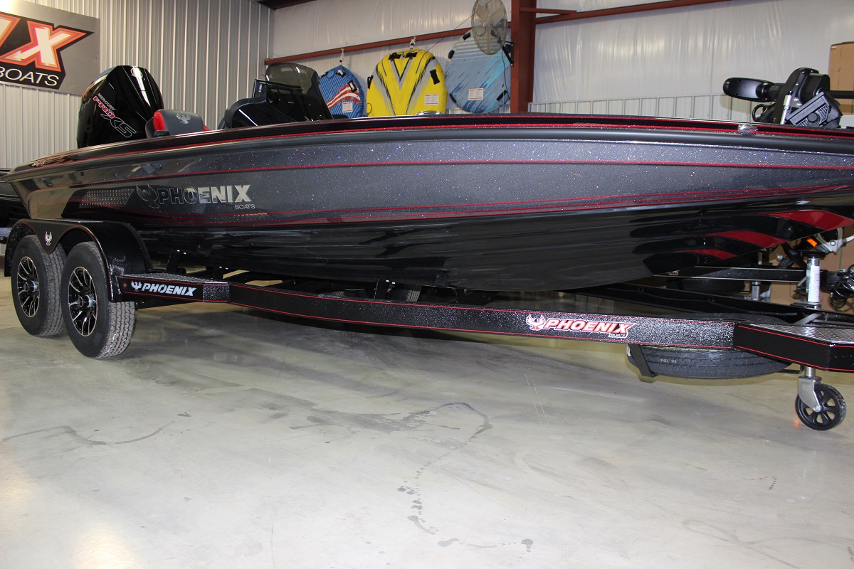 Nashville-Marine-Phoenix-Boats-819-ZXL-558-2.jpg