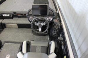Nashville-Marine-Phoenix-Boats-921-Elite-X-559-8.jpg