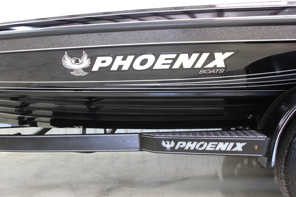 Nashville-Marine-Phoenix-Boats-721-ZXL-578-13.jpg